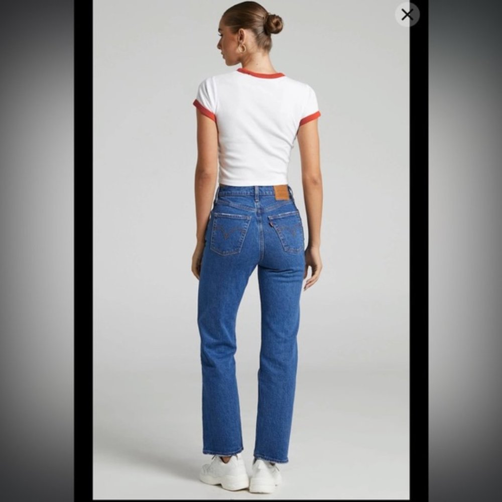 ❗️SOLD❗️Levi’s Ribcage Striaght Jeans Size 26 - Picture 4 of 12